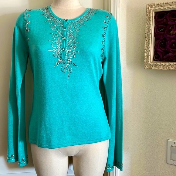 Caché Sweater~Silk & Cashmere / Exceptional ~Stunning  / Host Pick - Picture 5 of 13